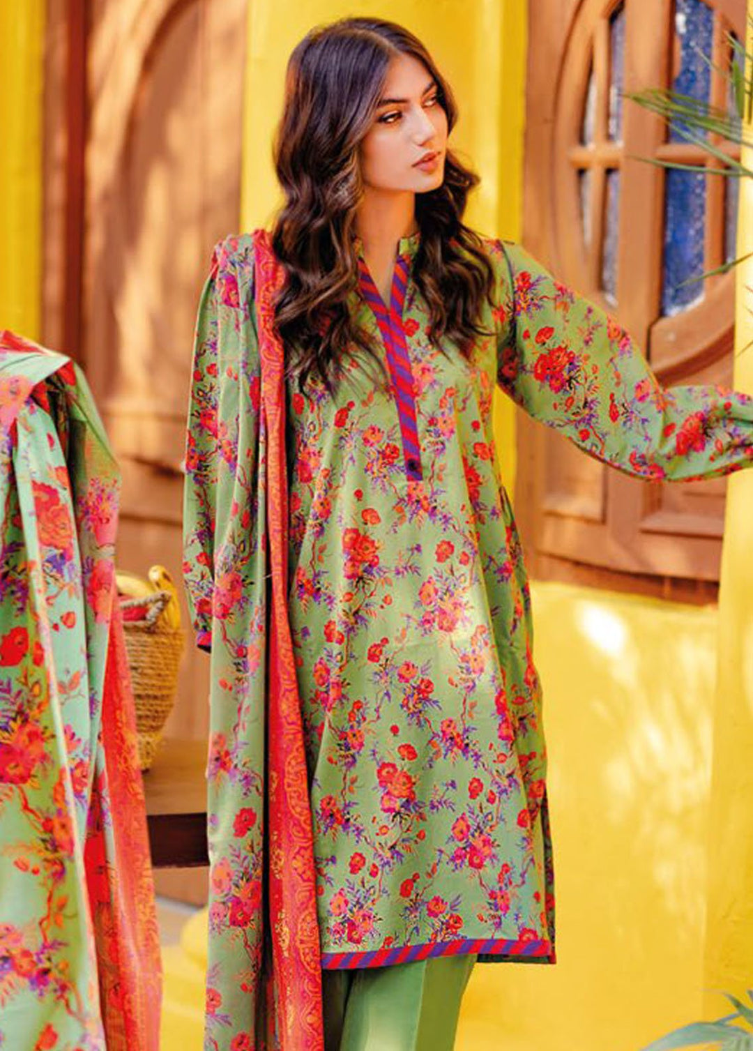Essential By Gul Ahmed Printed Lawn Suits Unstitched 3 Piece GA24E CL-42078 - Summer Collection