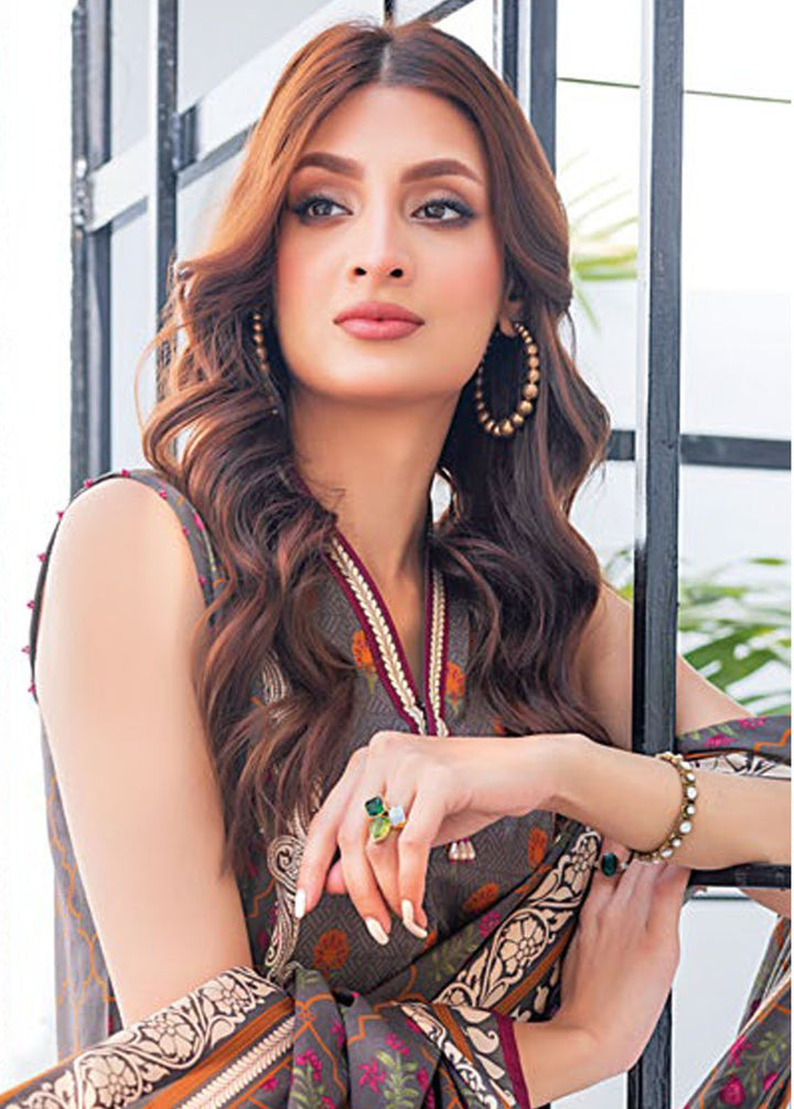 Essential By Gul Ahmed Printed Lawn Suits Unstitched 3 Piece GA24E CL-42123A - Summer Collection