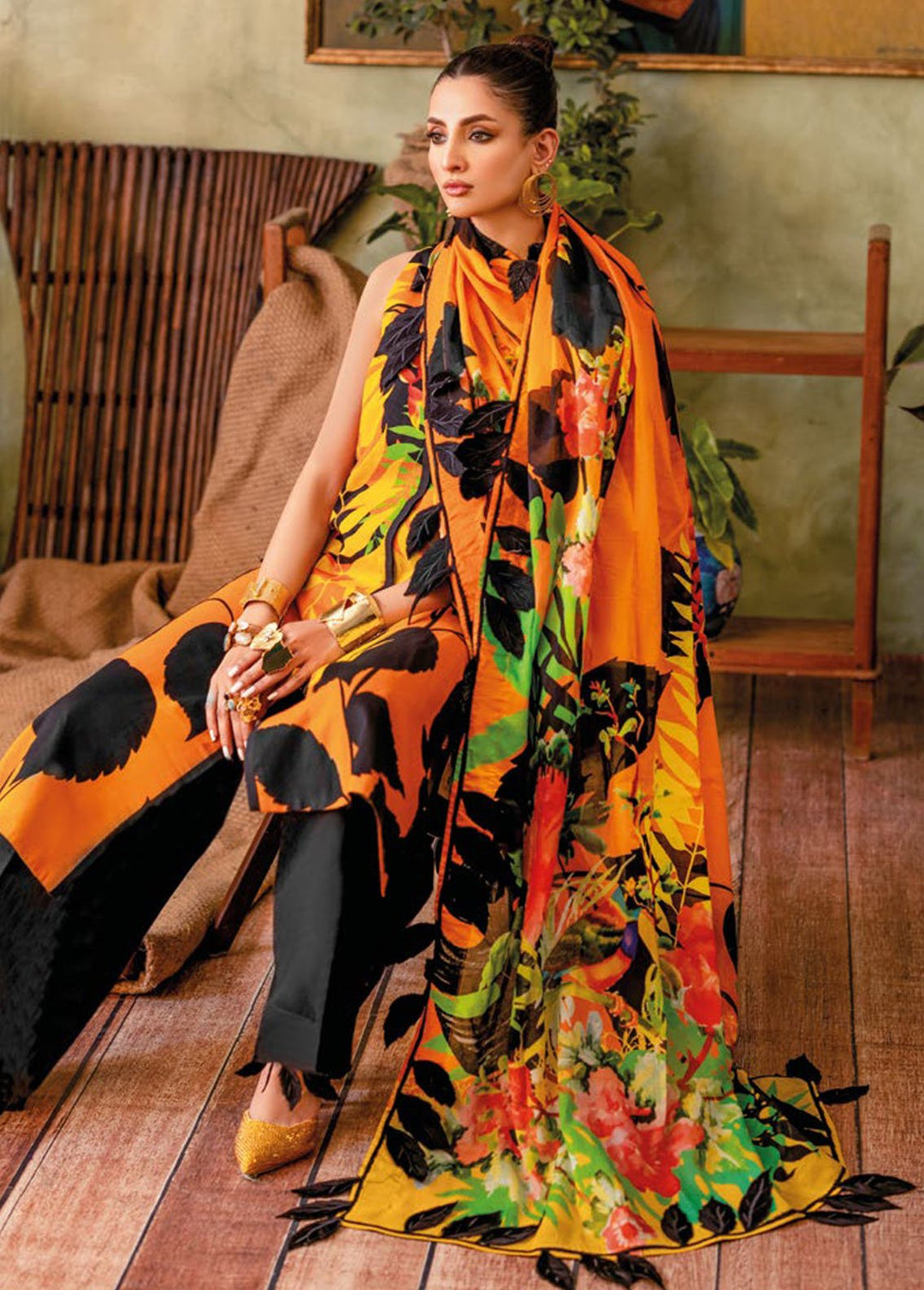 Essential By Gul Ahmed Printed Lawn Suits Unstitched 3 Piece GA24E CL-42200 - Summer Collection