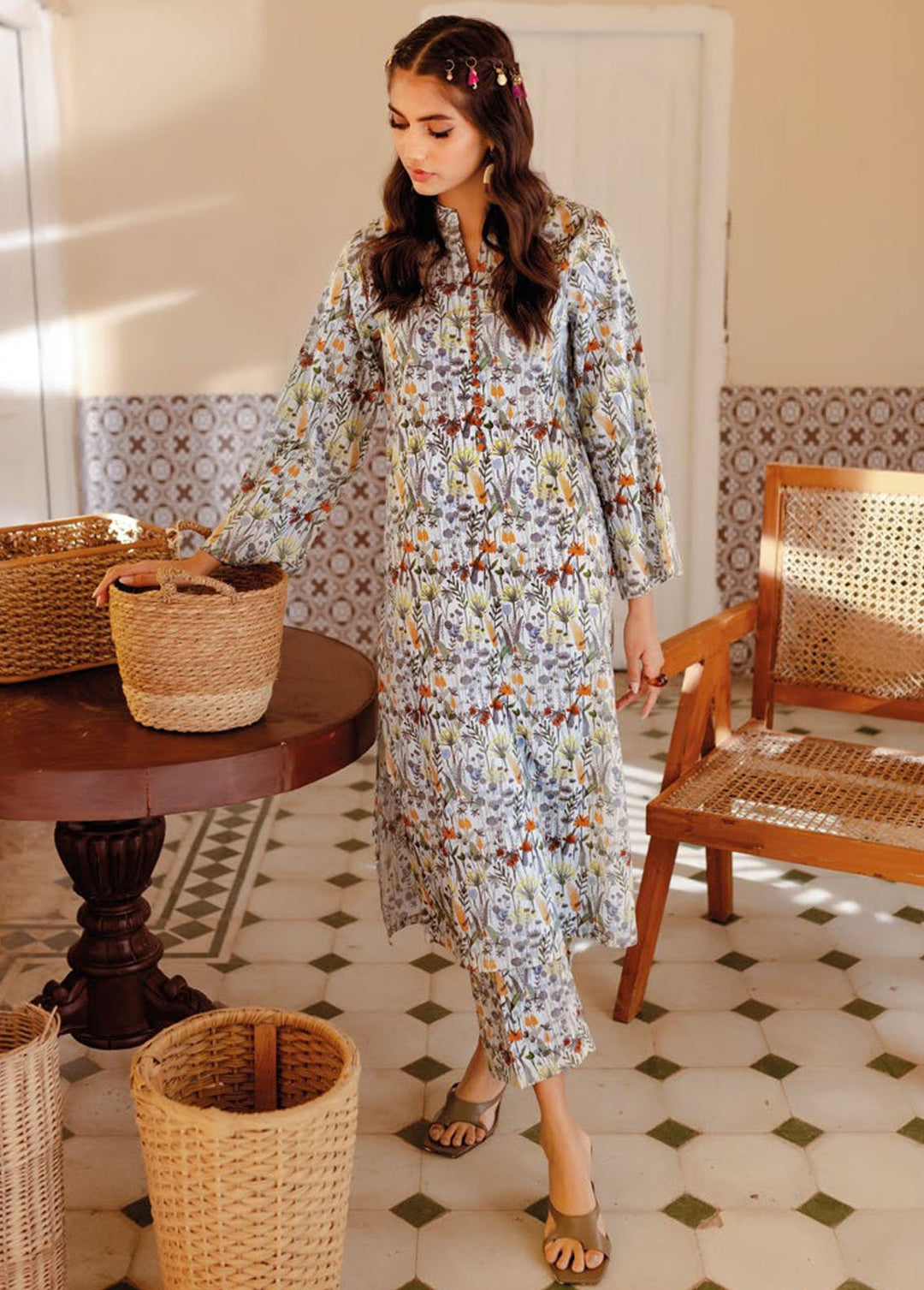 Essential By Gul Ahmed Printed Lawn Suits Unstitched Kurti GA24E SL-42009 - Summer Collection