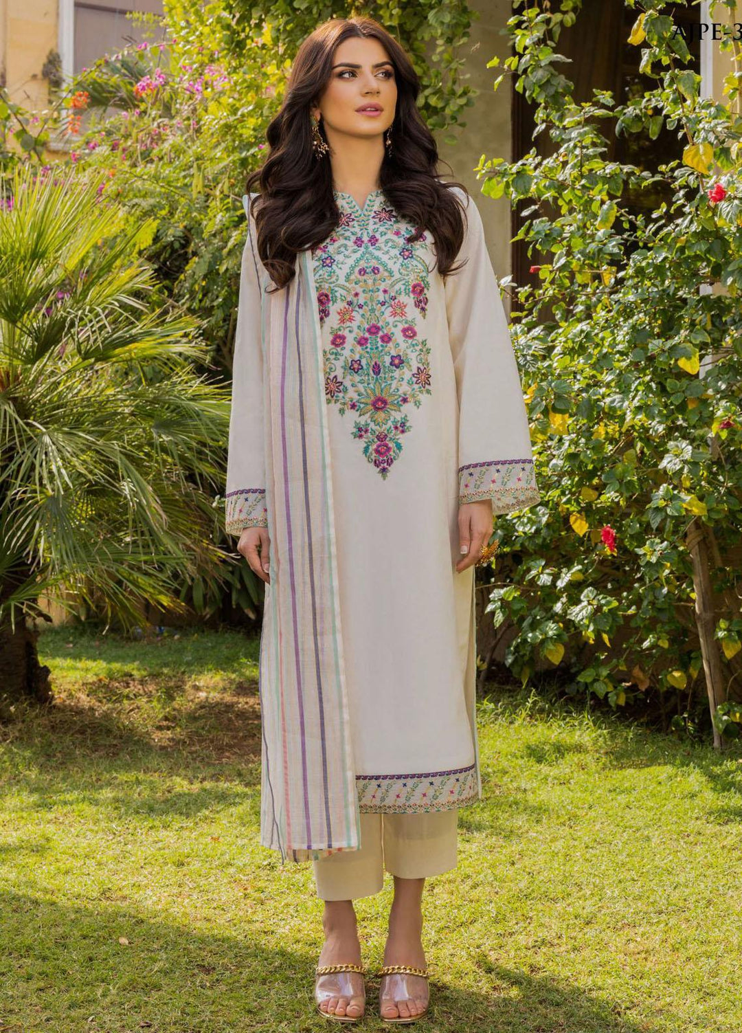 Essentials By Asim Jofa Embroidered Cambric Suits Unstitched 2 Piece AJ23ES AJPE-32 - Eid Collection
