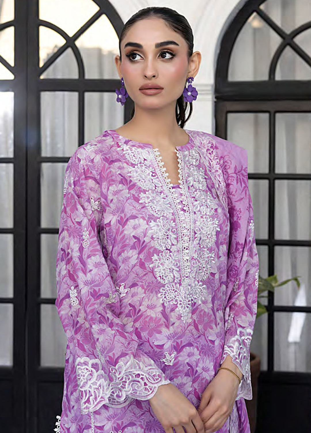 Essentials by Lakhany Embroidered Lawn Suits Unstitched 3 Piece LSM25EEL LG-RK-0023 - Summer Collection