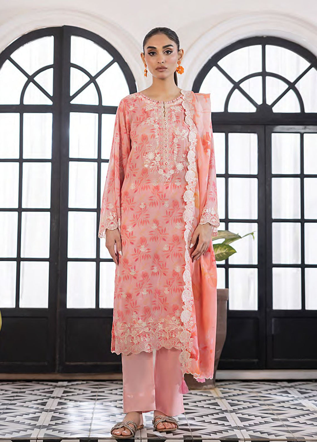 Essentials by Lakhany Embroidered Lawn Suits Unstitched 3 Piece LSM25EEL LG-RL-0209 - Summer Collection