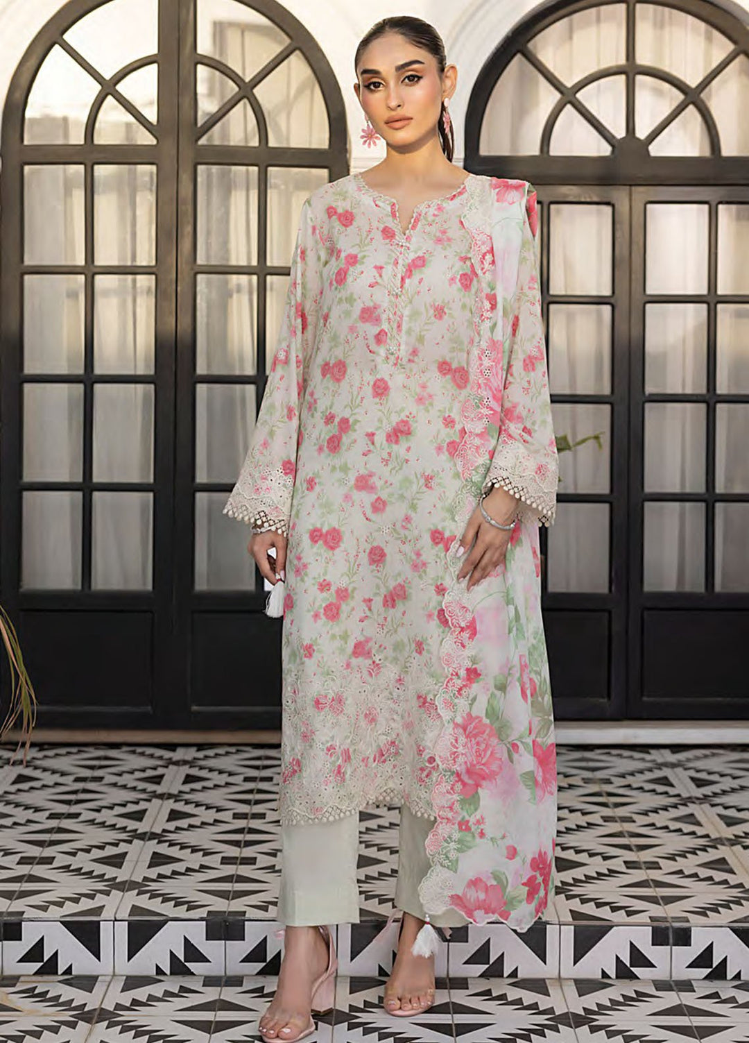 Essentials by Lakhany Embroidered Lawn Suits Unstitched 3 Piece LSM25EEL LG-RL-0214 - Summer Collection