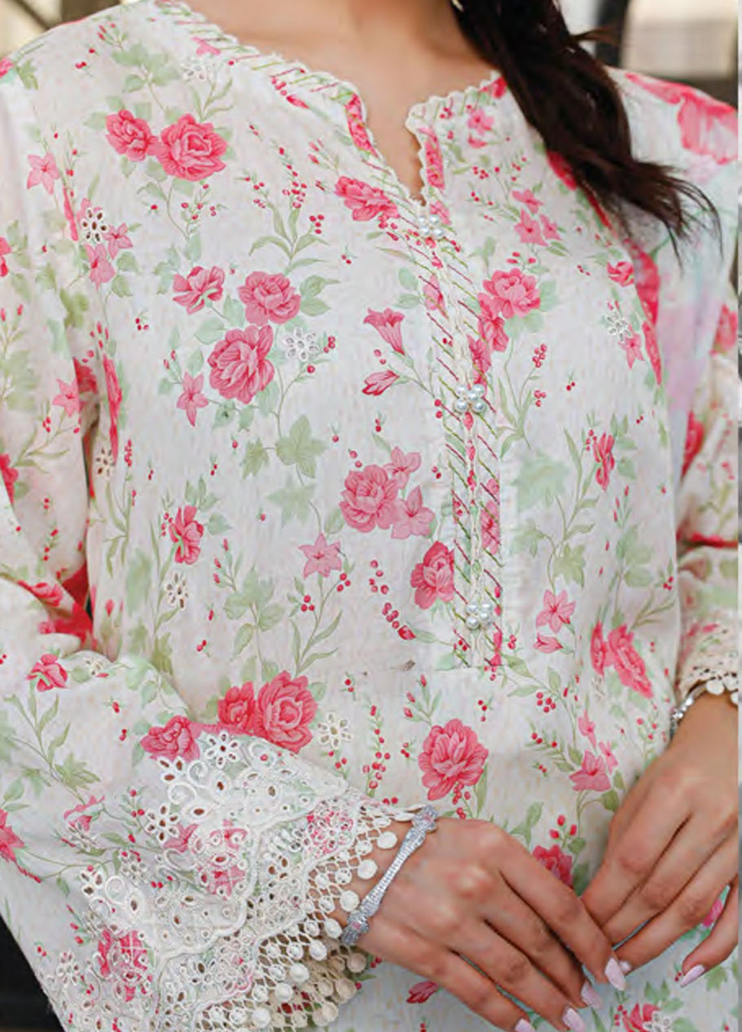 Essentials by Lakhany Embroidered Lawn Suits Unstitched 3 Piece LSM25EEL LG-RL-0214 - Summer Collection