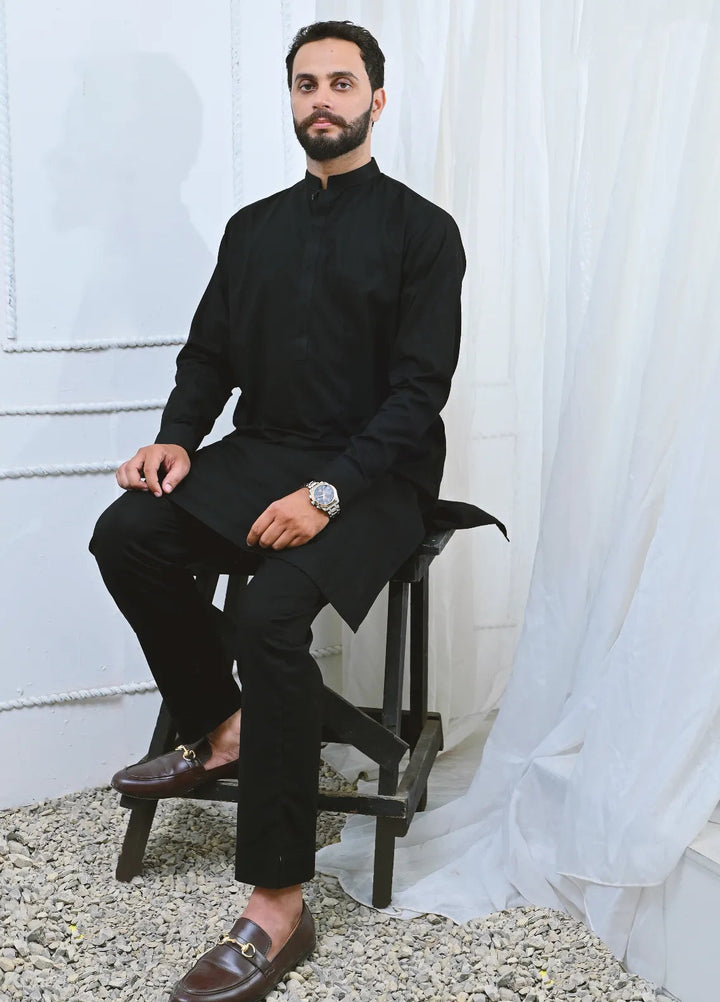 Ethnic Wear by Alif Yay Plain Cotton Suit 2 Piece Black Kurta Pajama - Mens Collection