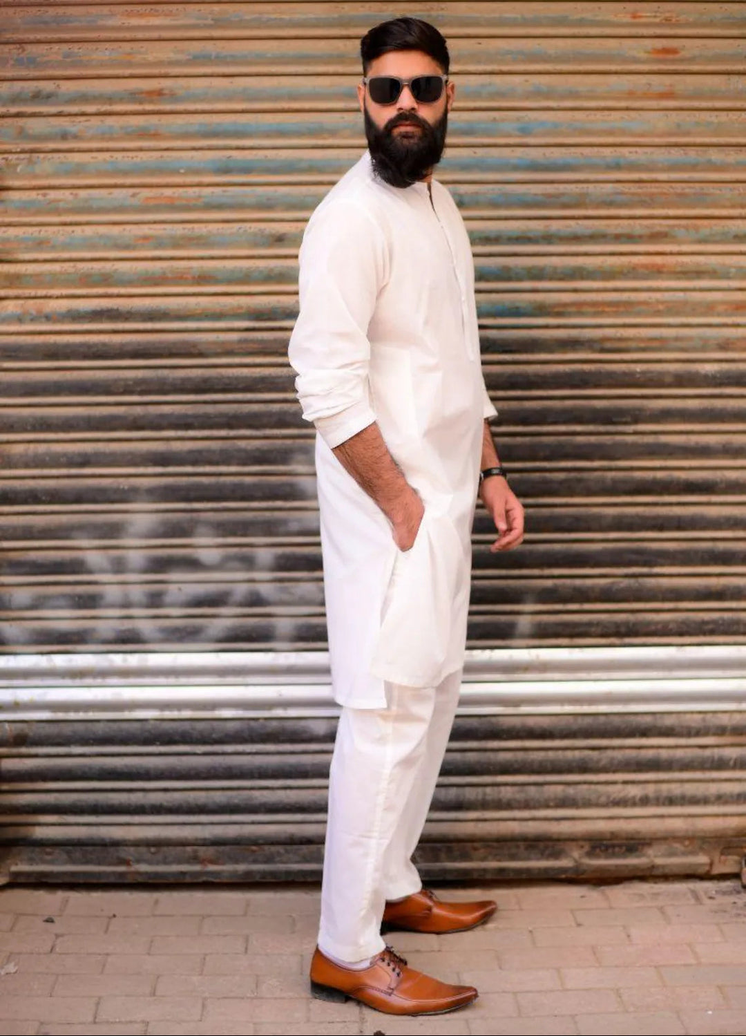 Ethnic Wear by Alif Yay Plain Cotton Suit 2 Piece Offwhite Kurta Pajama - Mens Collection