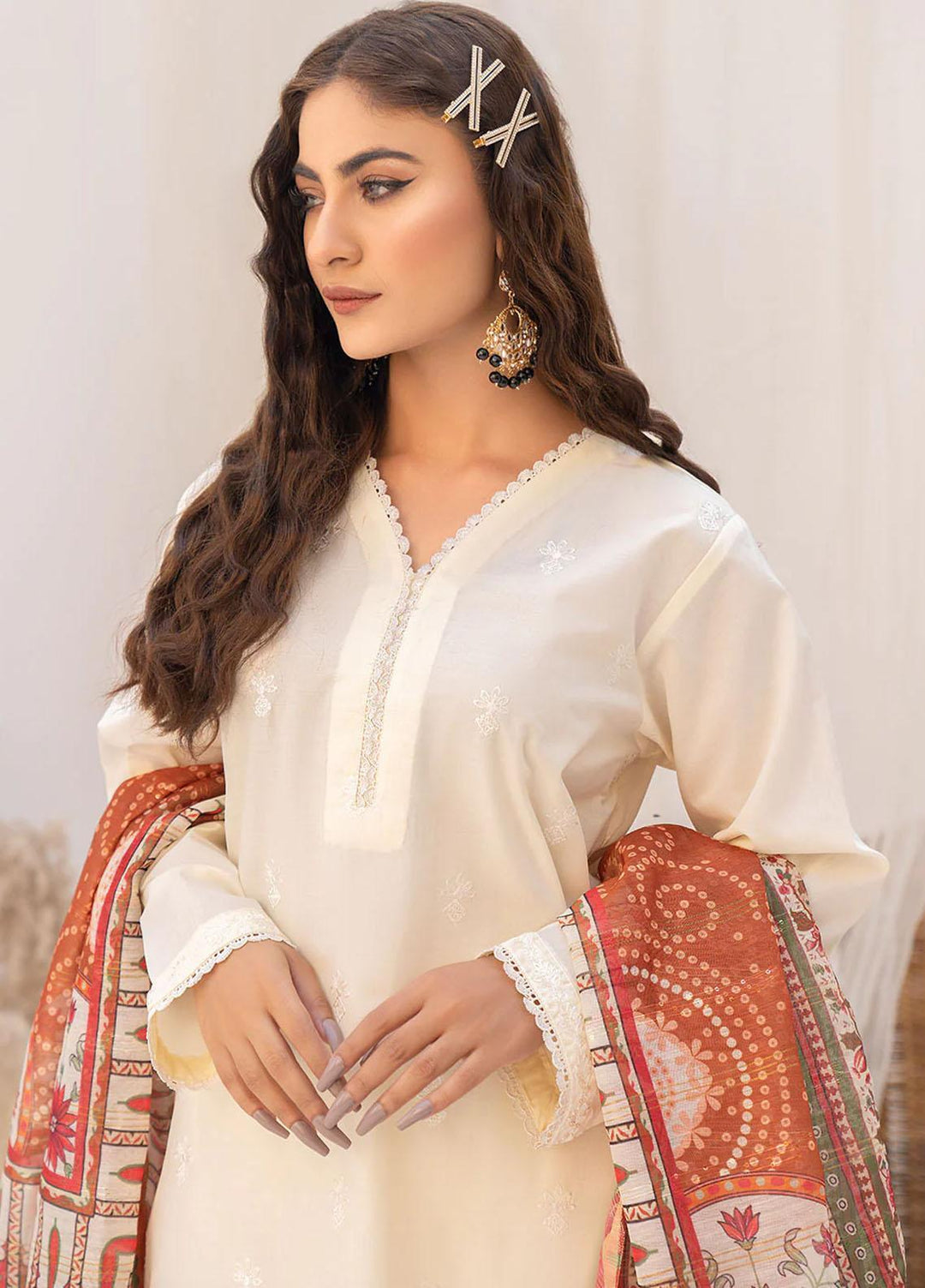 Etsy By Safwa Embroidered Lawn Suits Unstitched 3 Piece SW23E SEC-61 - Summer Collection