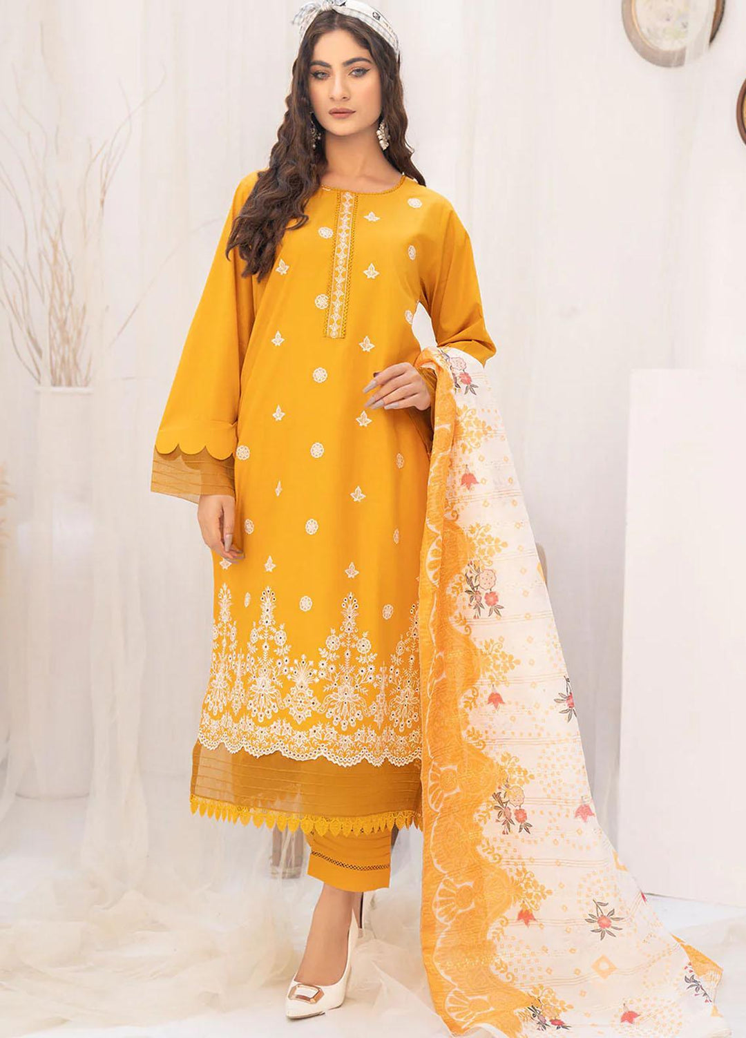 Etsy By Safwa Embroidered Lawn Suits Unstitched 3 Piece SW23E SEC-63 - Summer Collection