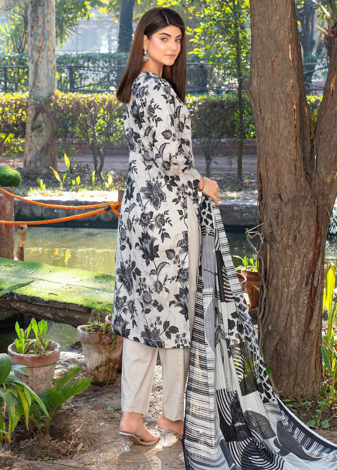 Fabiha by Feroza Printed Lawn Suits Unstitched 3 Piece FZ25FB D-09 - Summer Collection