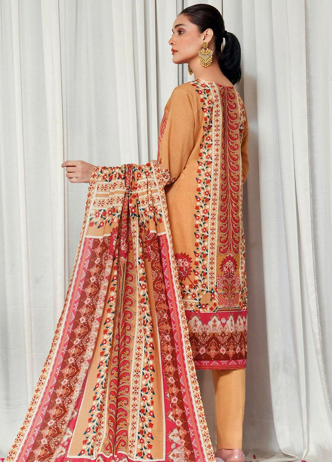 Faha By Khas Printed Lawn Suits Unstitched 3 Piece KHS23F KLA-1802 - Summer Collection