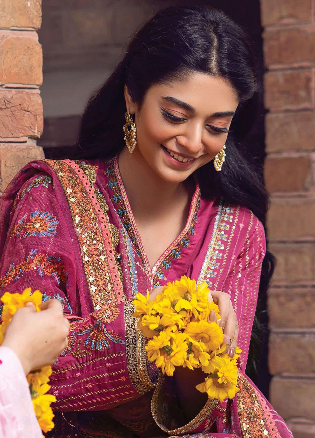 Fahad Hussayn Embroidered Lawn Suits Unstitched 3 Piece FH21SE D-09 - Luxury Collection