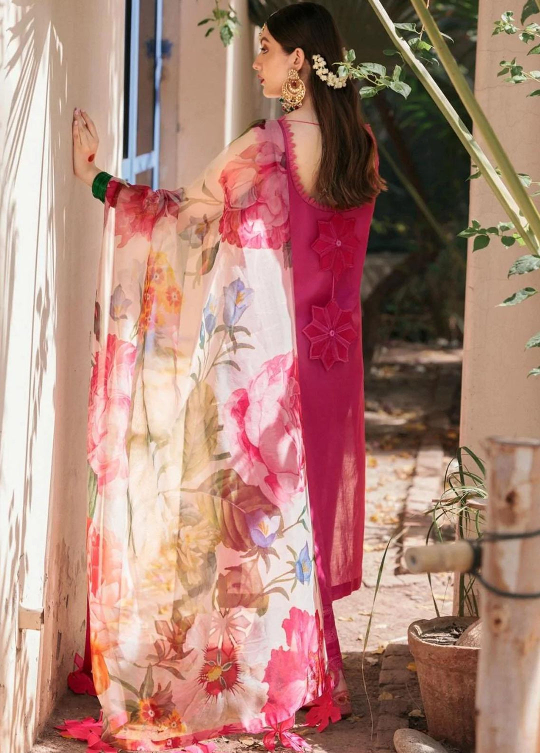 Mehru By Faixa Faixal Embroidered Lawn Suits Unstitched 3 Piece FFX22M E22-02 Fushia Pink - Luxury Collection