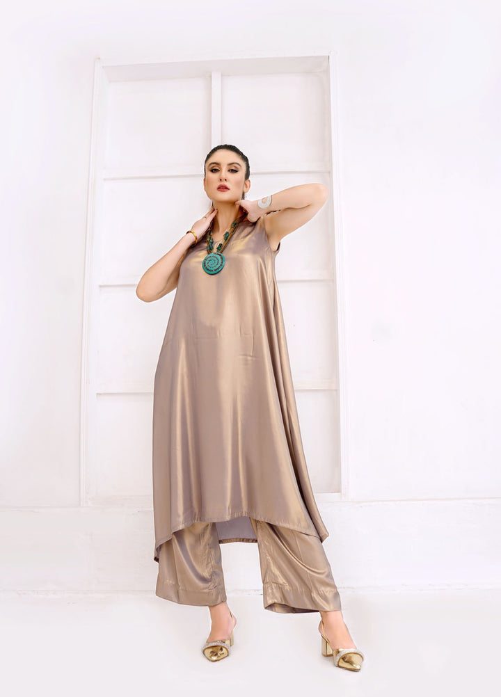 Farah Agha Pret Handwoven Solid Synthetic Fabric 2 Piece Suit Haven