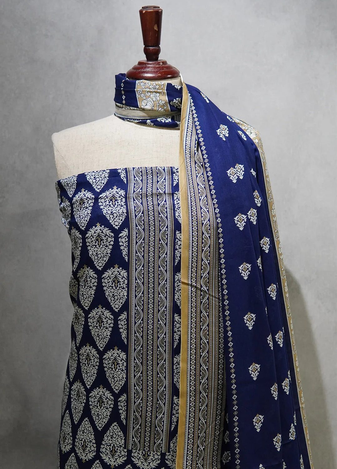 Farah N Faria By Bin Saeed Embroidered Lawn Suit 3 Piece Unstitched BS24F Blue - Summer Collection