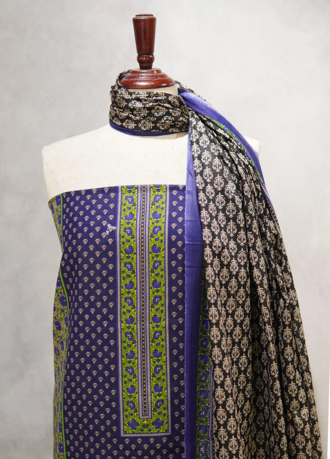 Farah n Faria By Bin Saeed Printed Lawn Suit Unstitched 3 Piece BS24F D-14B - Summer Collection