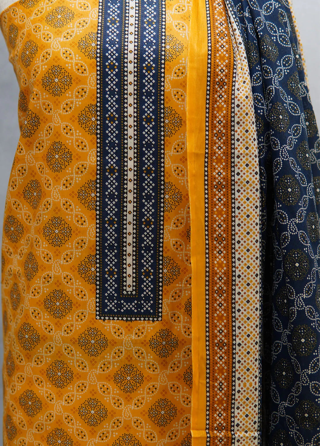 Farah n Faria By Bin Saeed Printed Lawn Suit Unstitched 3 Piece BS24F D-16A - Summer Collection