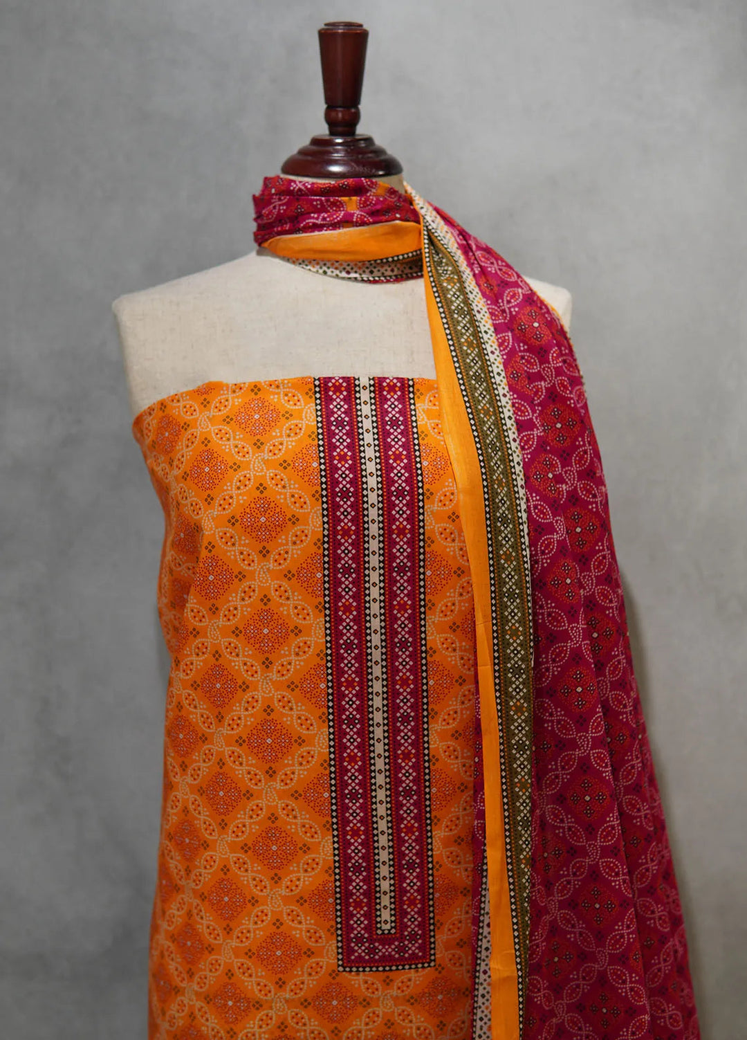 Farah n Faria By Bin Saeed Printed Lawn Suit Unstitched 3 Piece BS24F D-16B - Summer Collection