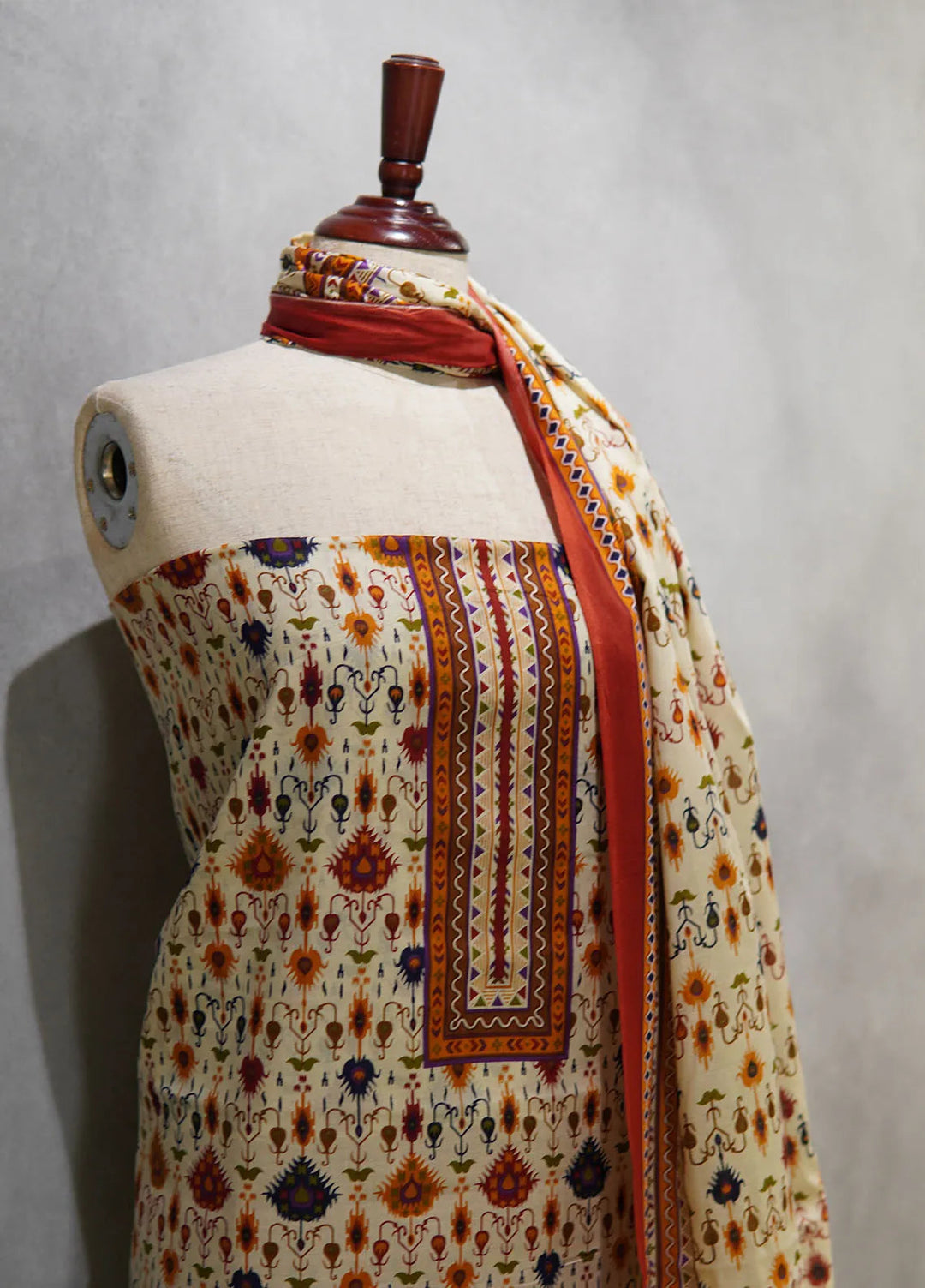 Farah n Faria By Bin Saeed Printed Lawn Suit Unstitched 3 Piece BS24F D-6 - Summer Collection