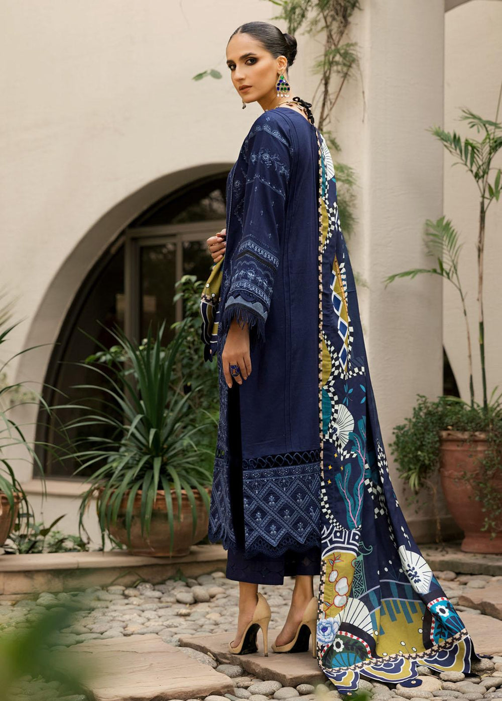 Farasha Embroidered Khaddar Suits Unstitched 3 Piece FSH21K 03 Cobalt Aroma - Winter Collection