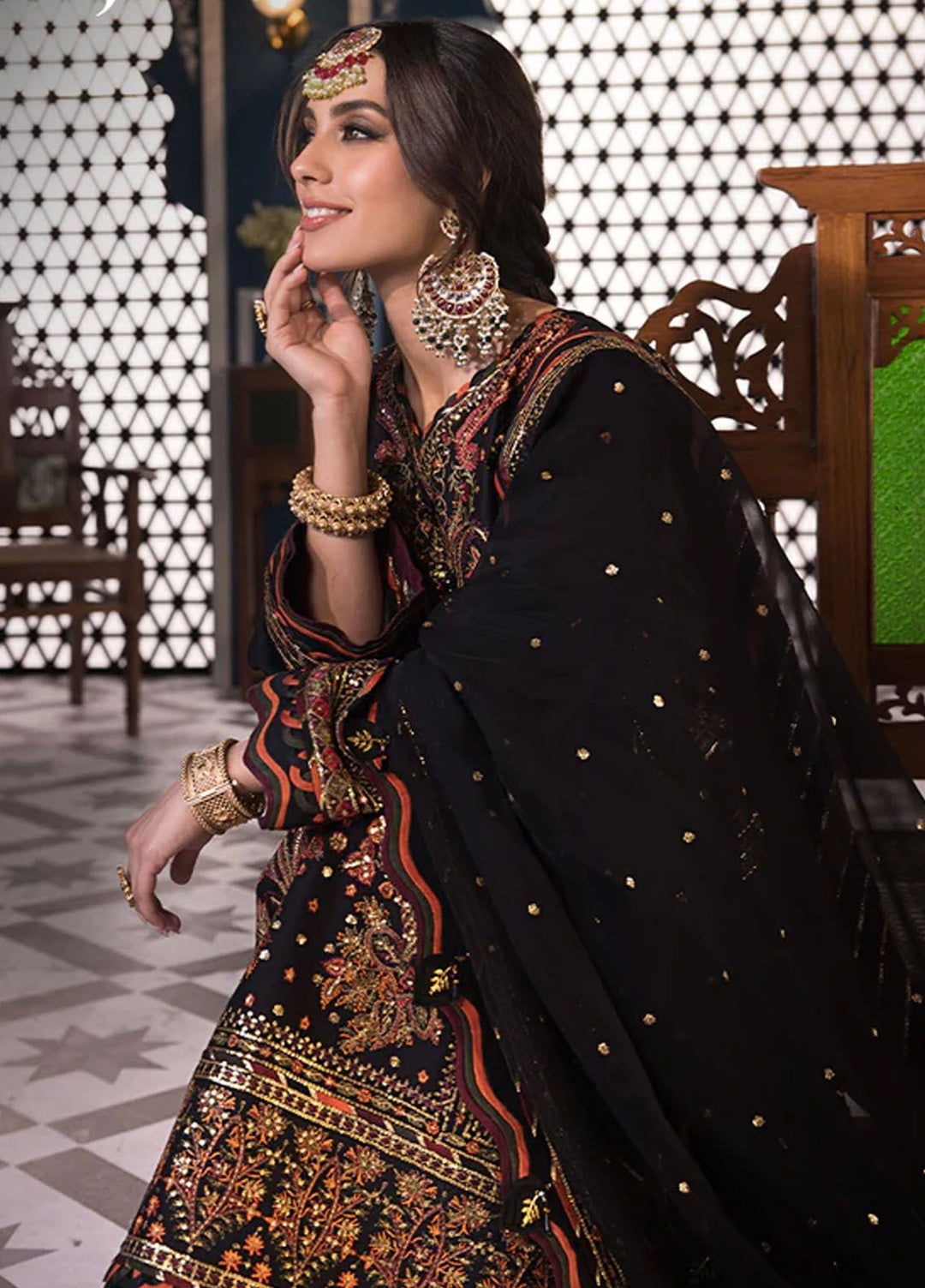 Fasana-e-Ishq By Asim Jofa Embroidered Lawn Suit Unstitched 3 Piece AJ24F AJFI-05 - Luxury Collection