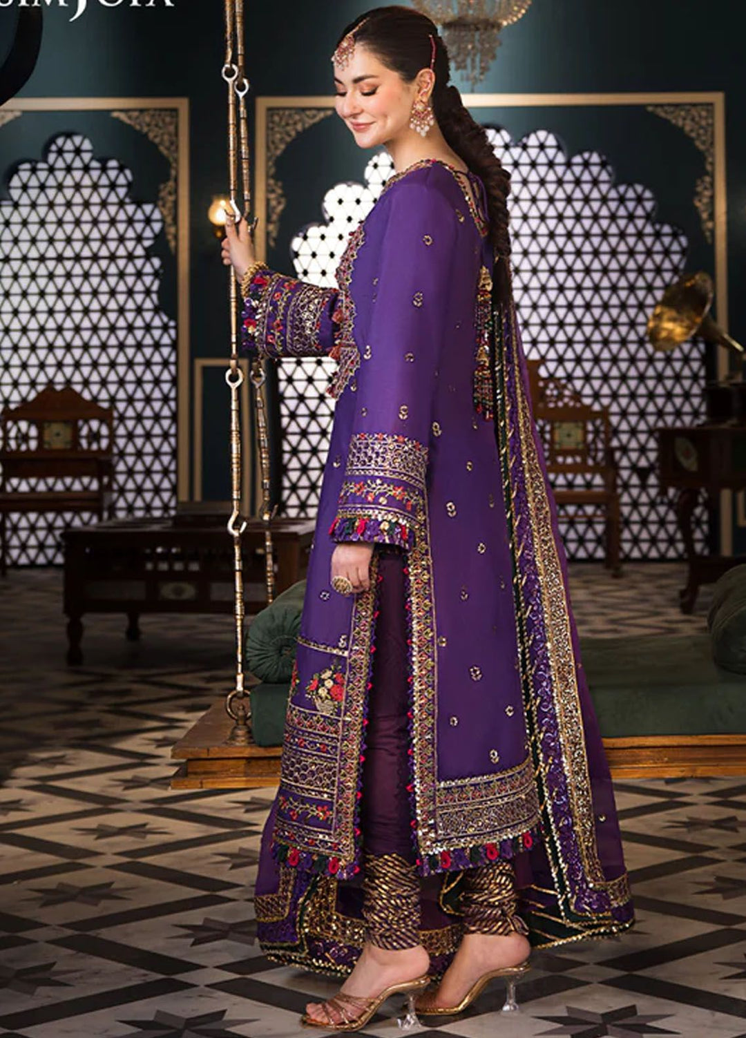 Fasana-e-Ishq By Asim Jofa Embroidered Lawn Suit Unstitched 3 Piece AJ24F AJFI-16 - Luxury Collection