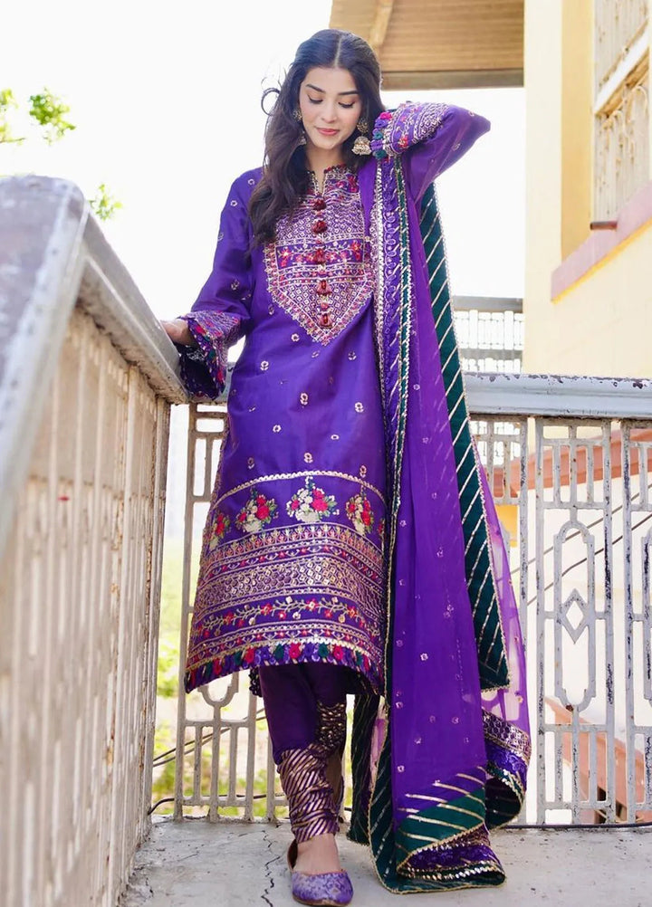 Fasana-e-Ishq By Asim Jofa Embroidered Lawn Suit Unstitched 3 Piece AJ24F AJFI-16 - Luxury Collection