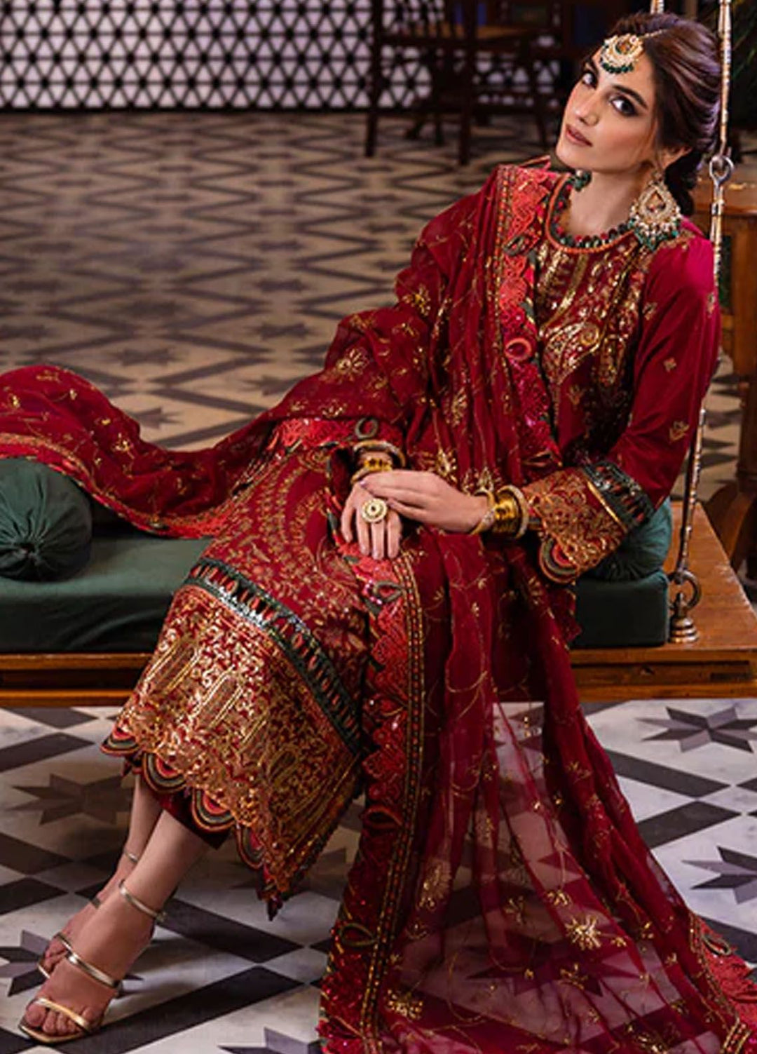 Fasana-e-Ishq By Asim Jofa Embroidered Lawn Suit Unstitched 3 Piece AJ24F AJFI-21 - Luxury Collection
