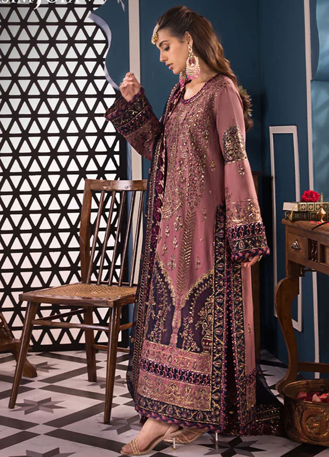 Fasana-e-Ishq By Asim Jofa Embroidered Lawn Suit Unstitched 3 Piece AJ24F AJFI-22 - Luxury Collection
