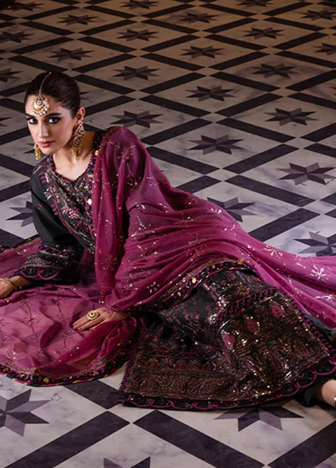 Fasana-e-Ishq By Asim Jofa Embroidered Lawn Suit Unstitched 3 Piece AJ24F AJFI-23 - Luxury Collection