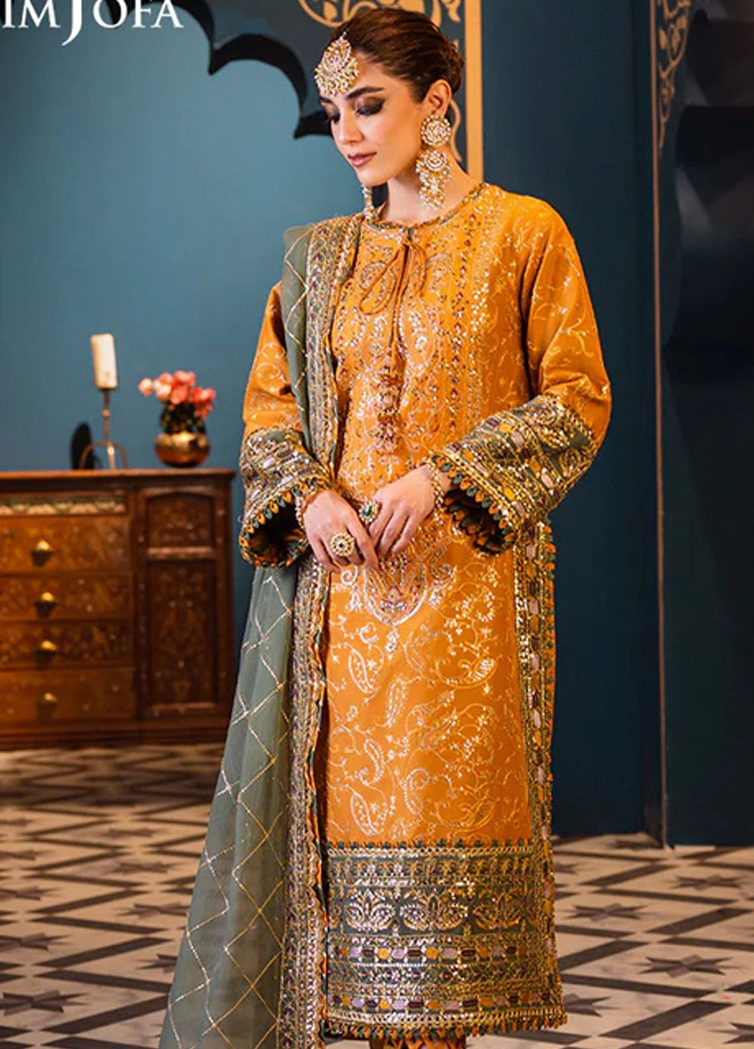 Fasana-e-Ishq By Asim Jofa Embroidered Lawn Suit Unstitched 3 Piece AJ24F AJFI-26 - Luxury Collection