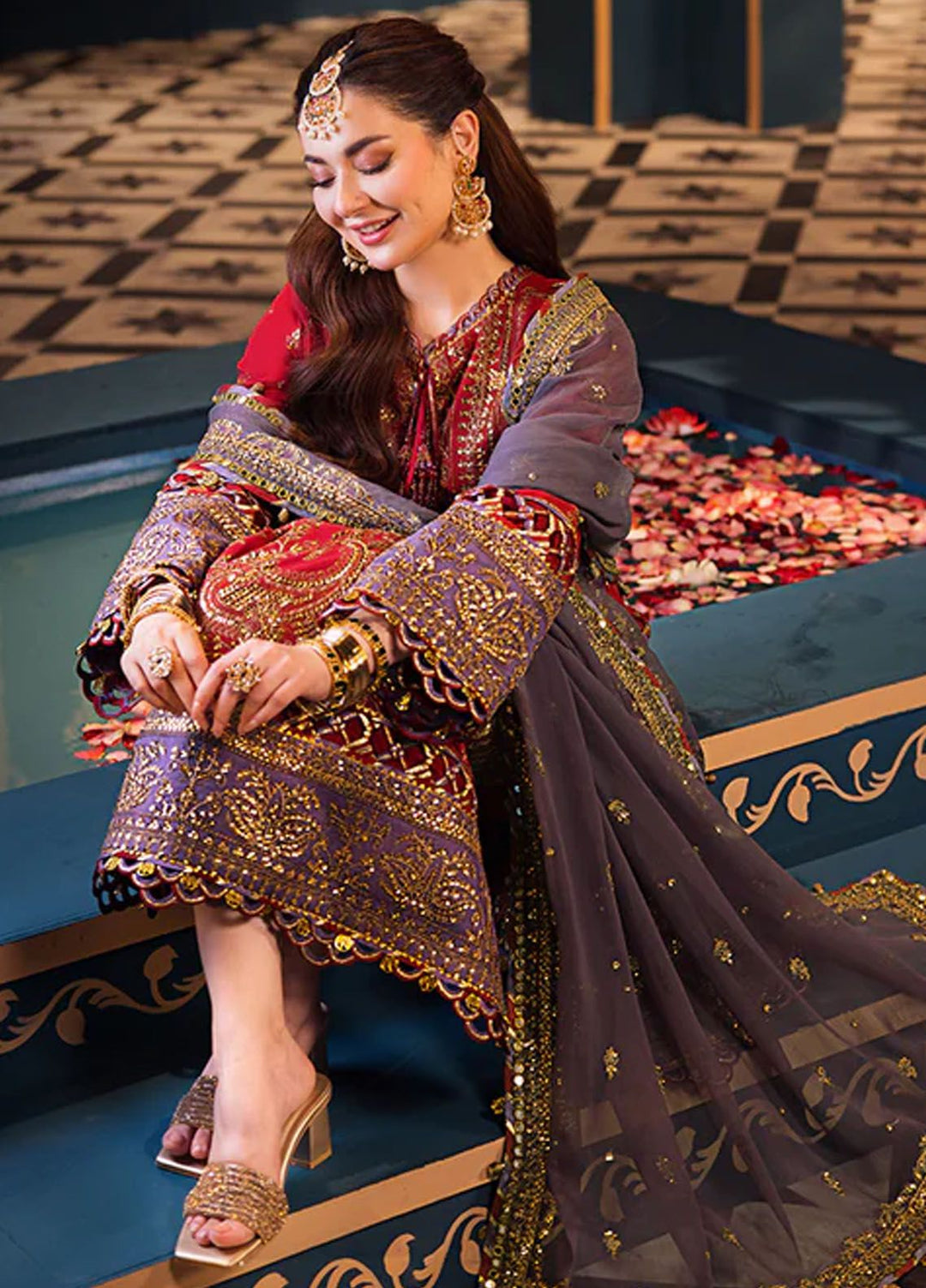 Fasana-e-Ishq By Asim Jofa Embroidered Lawn Suit Unstitched 3 Piece AJ24F AJFI-27 - Luxury Collection