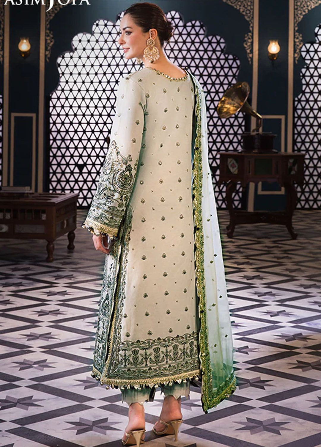 Fasana-e-Ishq By Asim Jofa Embroidered Lawn Suit Unstitched 3 Piece AJ24F AJFI-28 - Luxury Collection