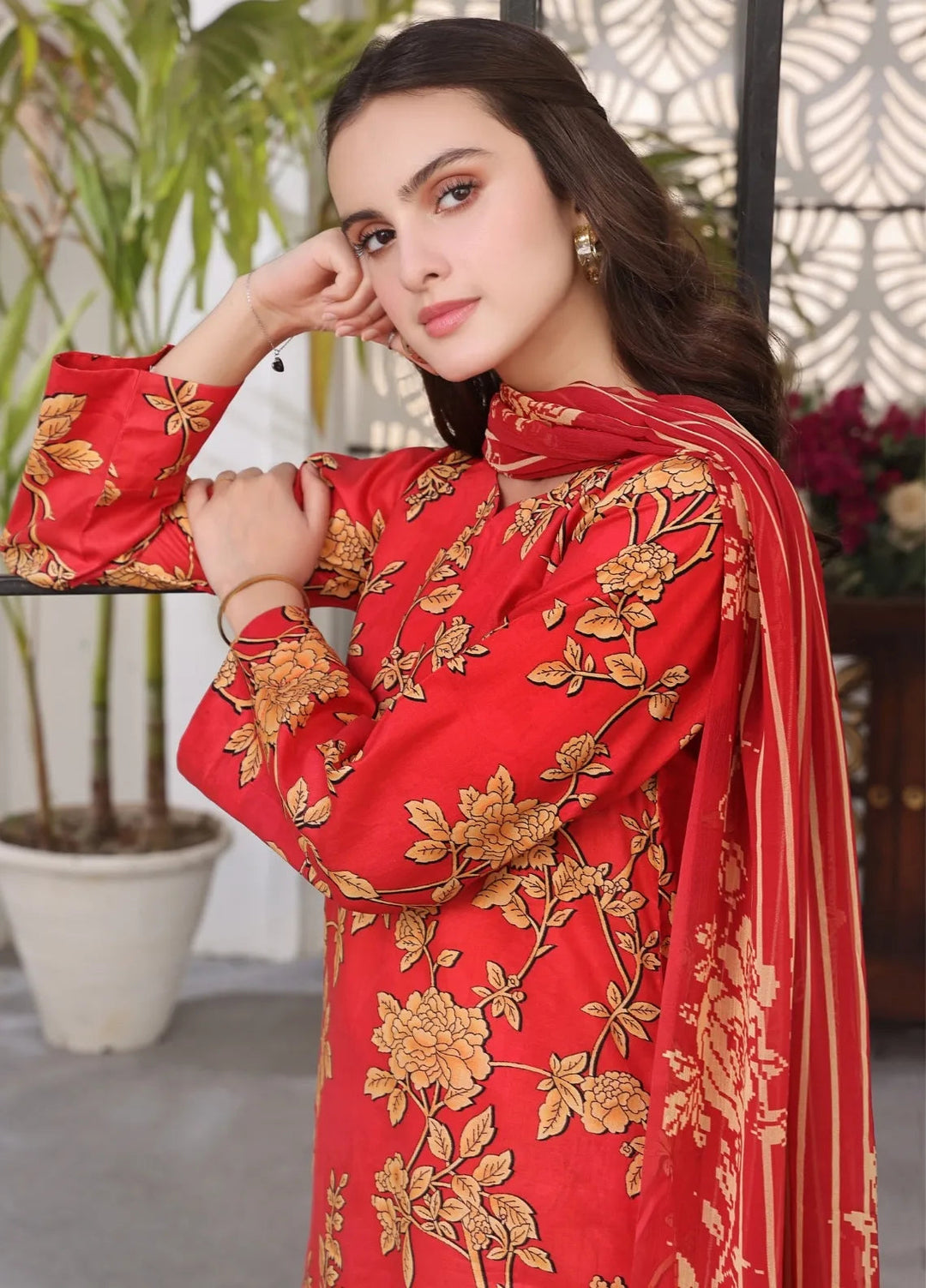 Feathers Pret Printed Lawn 3 Piece Suit Berry