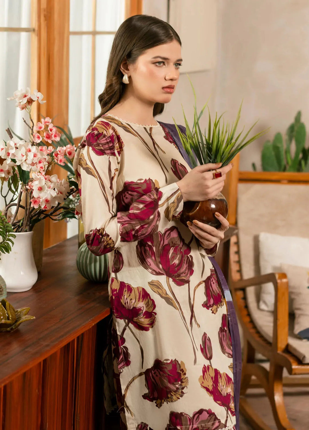 Feathers Pret Printed Lawn 3 Piece Suit Brim