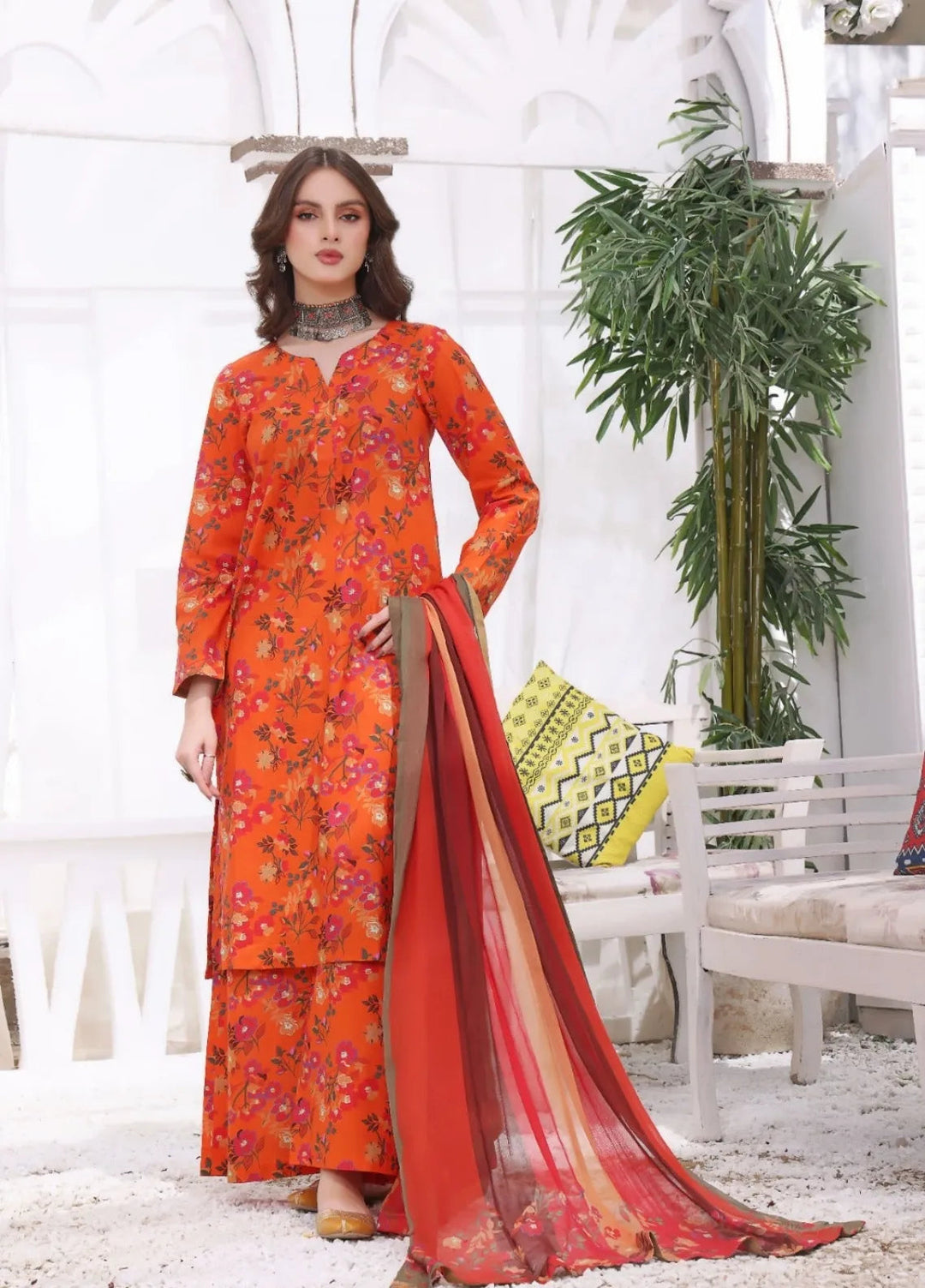 Feathers Pret Printed Lawn 3 Piece Suit Cemre