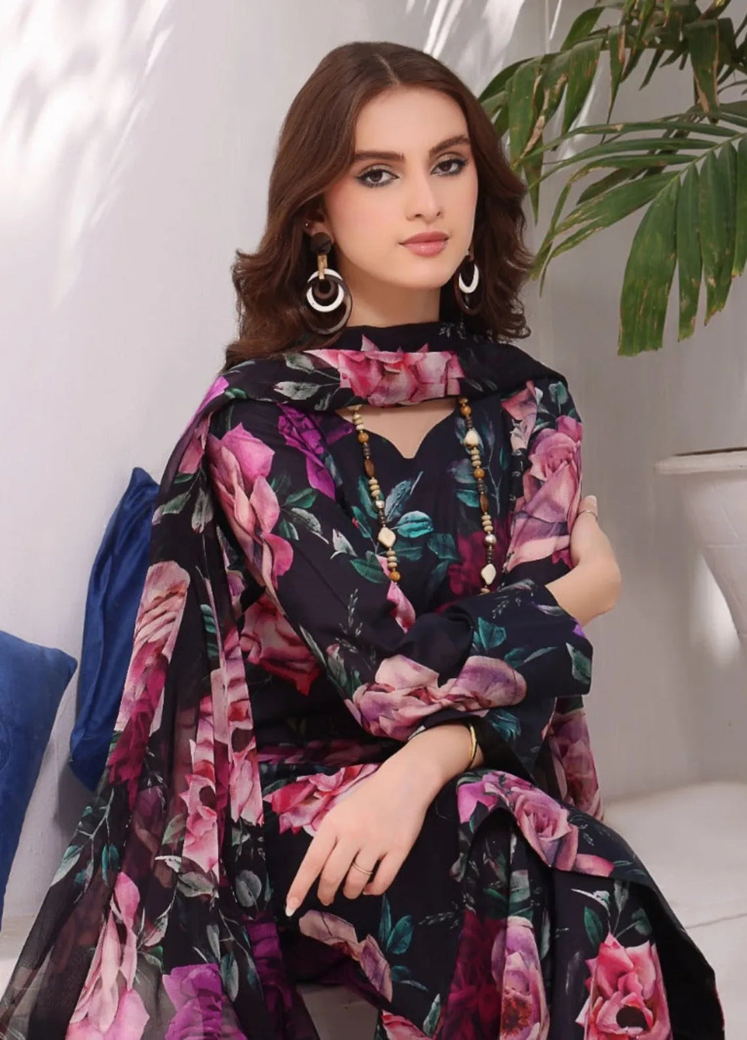 Feathers Pret Printed Lawn 3 Piece Suit Dark Mavue