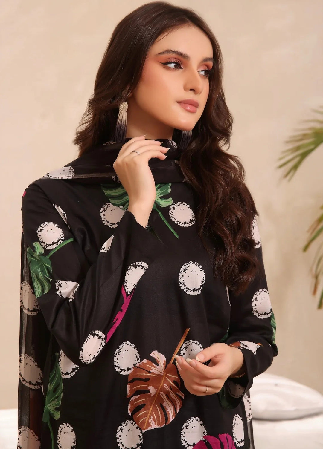 Feathers Pret Printed Lawn 3 Piece Suit Ellie