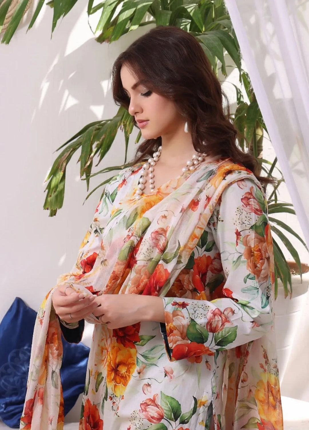 Feathers Pret Printed Lawn 3 Piece Suit Floret