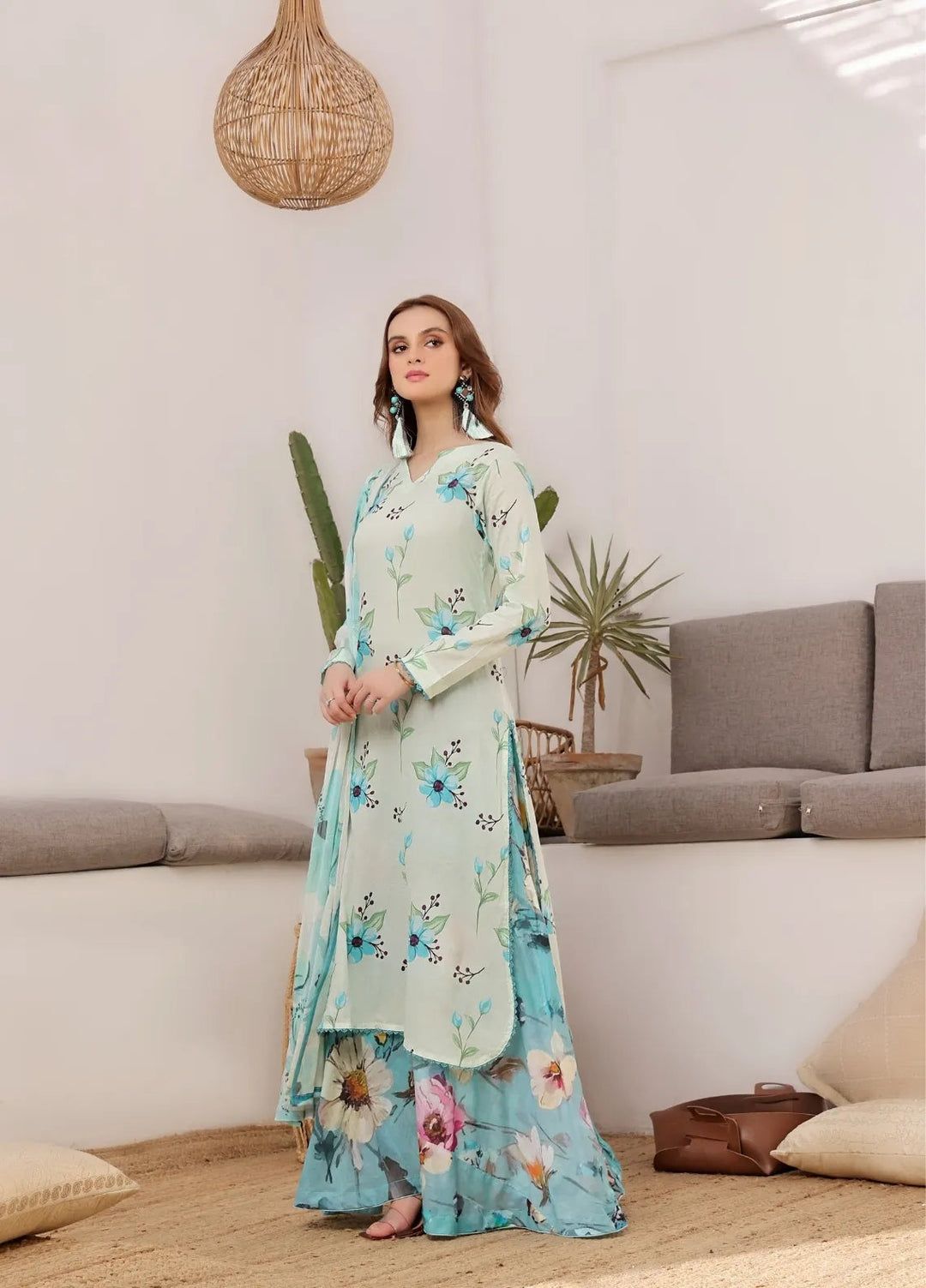 Feathers Pret Printed Lawn 3 Piece Suit Garcia