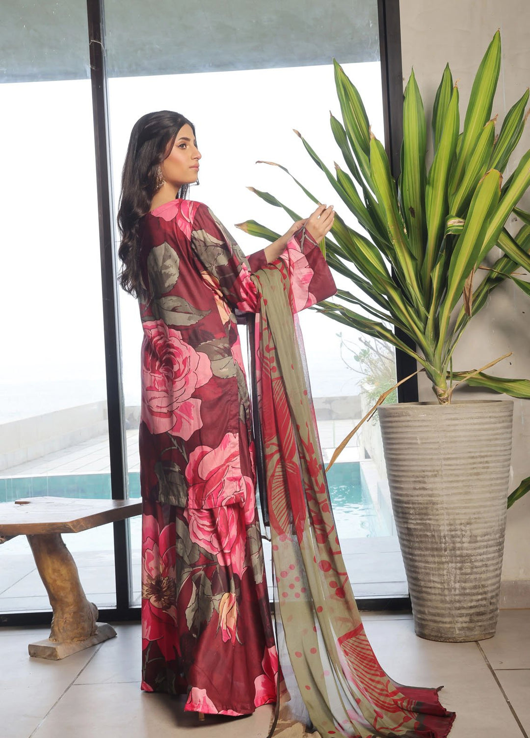 Feathers Pret Printed Lawn 3 Piece Suit Gulrooh