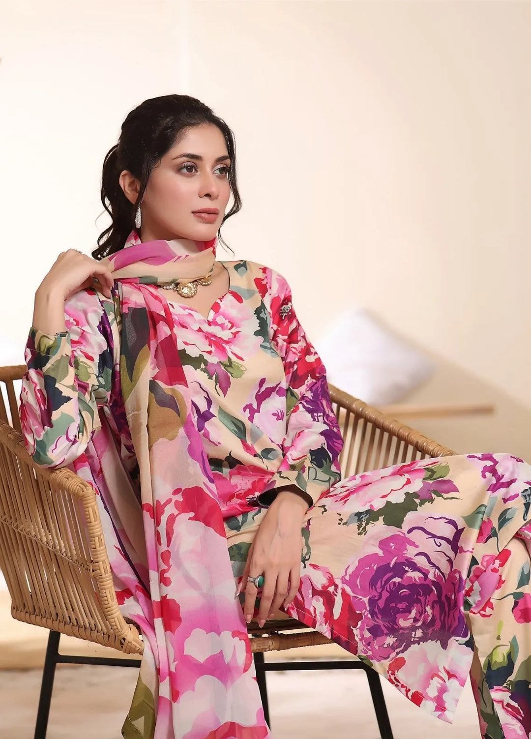 Feathers Pret Printed Lawn 3 Piece Suit Lemon Bunch