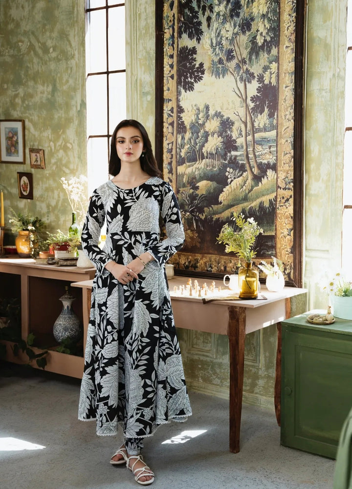 Feathers Pret Printed Lawn 3 Piece Suit Moonstone