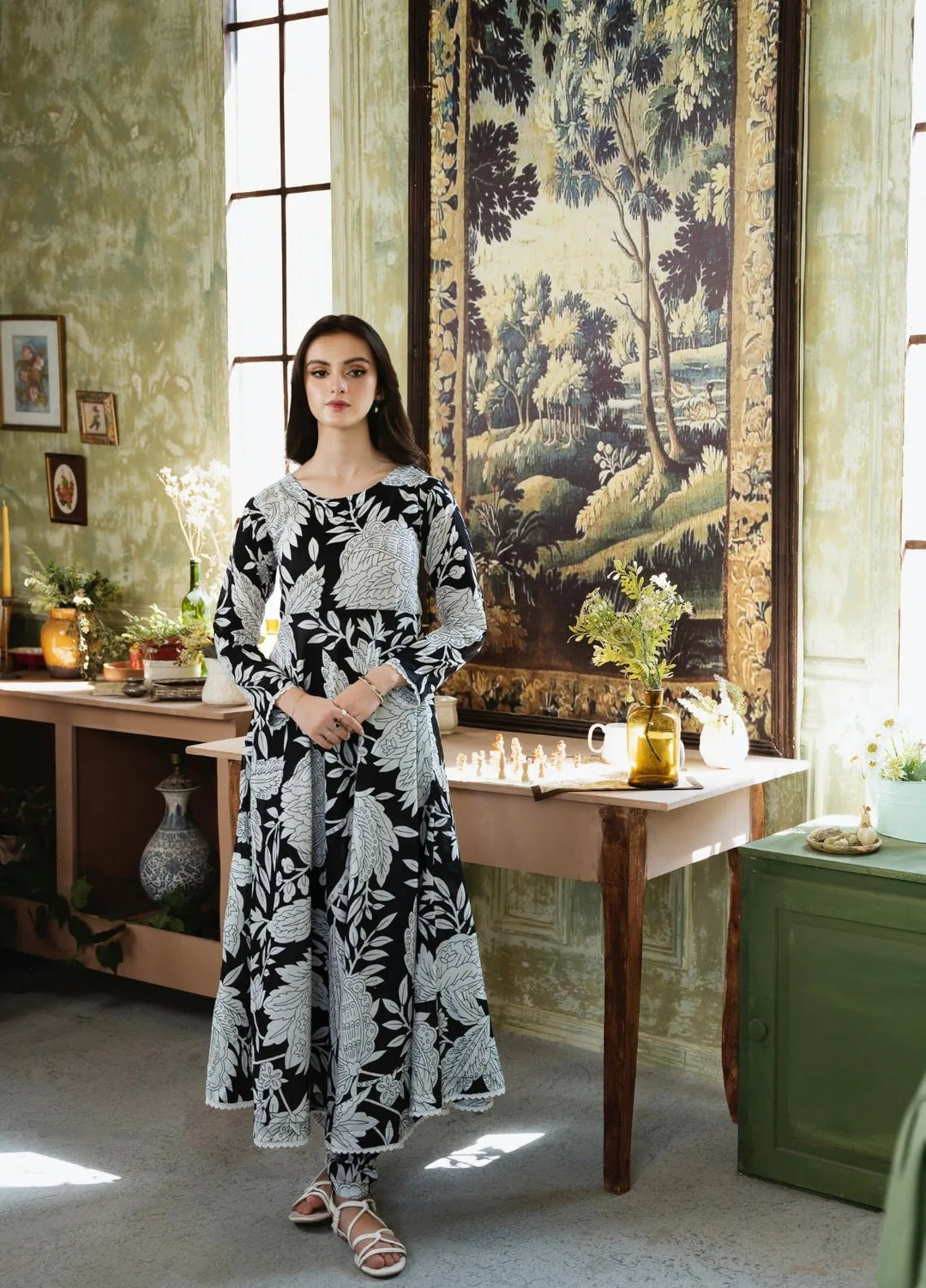 Feathers Pret Printed Lawn 3 Piece Suit Moonstone