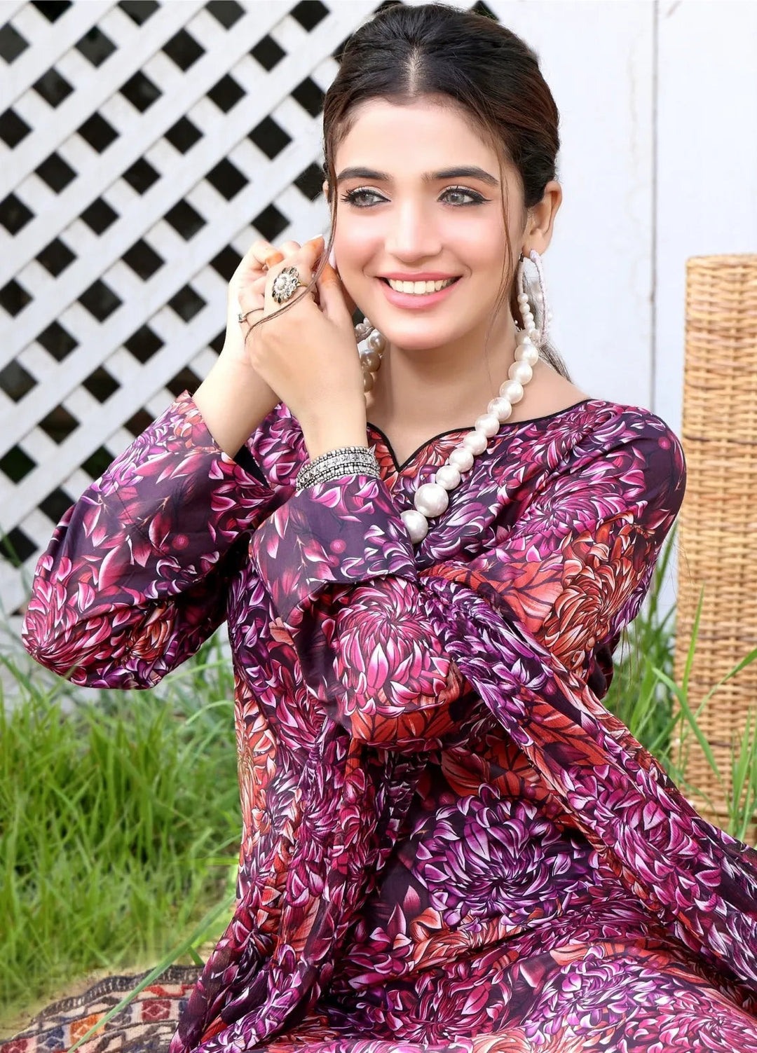 Feathers Pret Printed Lawn 3 Piece Suit Musk