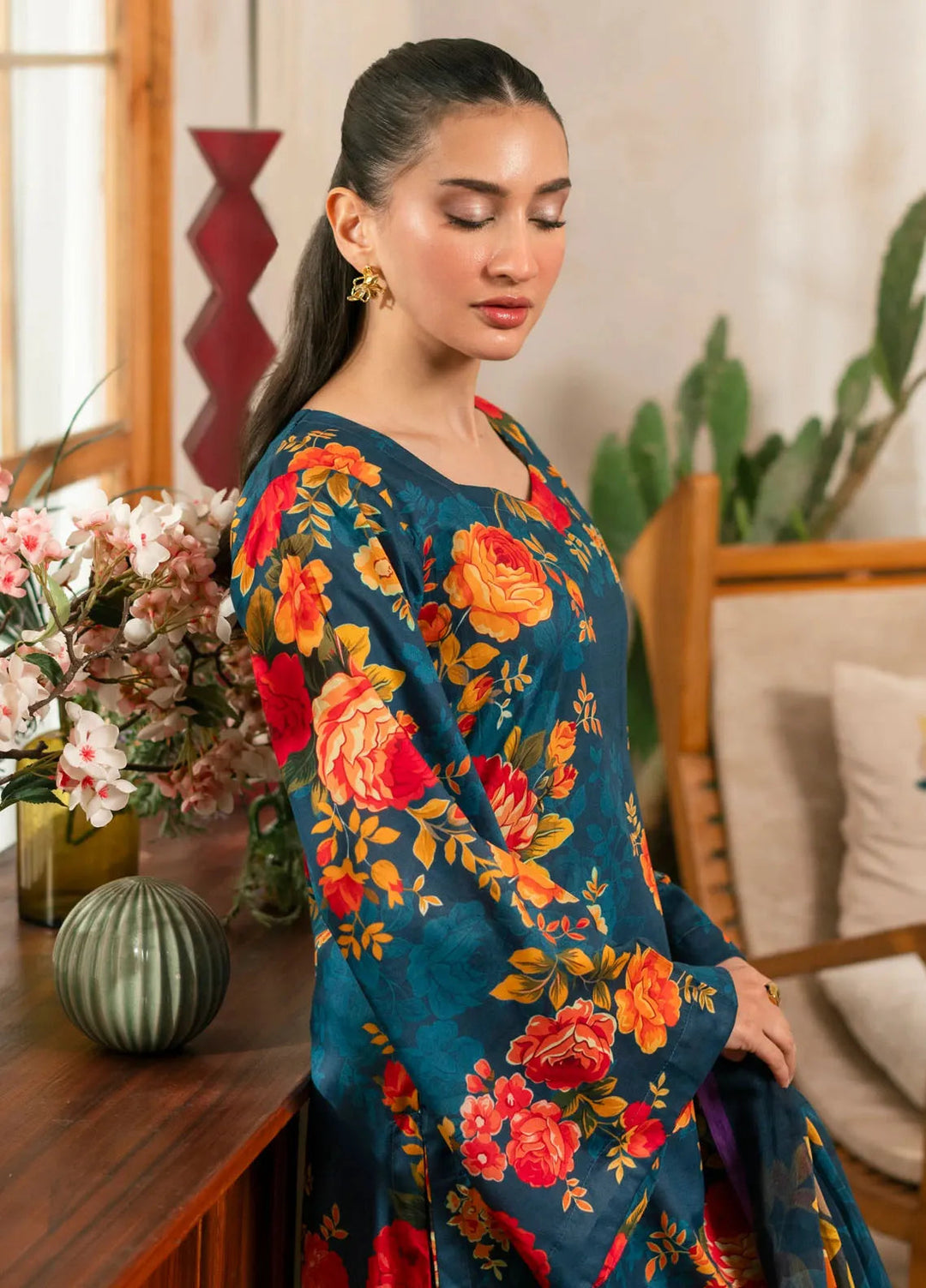 Feathers Pret Printed Lawn 3 Piece Suit Nelam