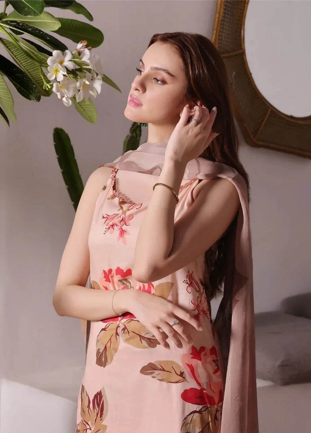 Feathers Pret Printed Lawn 3 Piece Suit Paradise