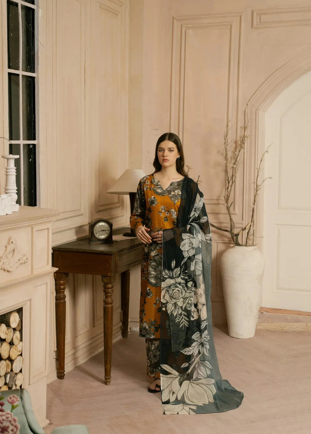 Feathers Pret Printed Lawn 3 Piece Suit Revyn