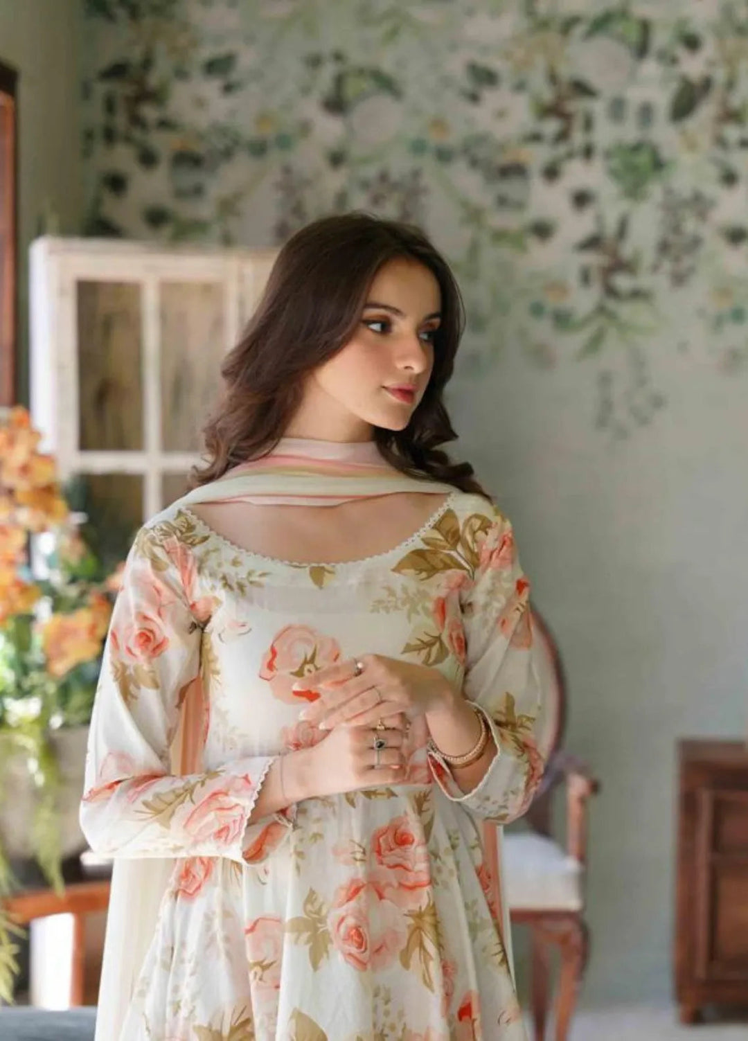 Feathers Pret Printed Lawn 3 Piece Suit Roselily