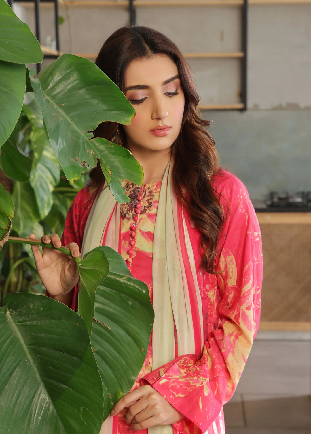 Feathers Pret Printed Lawn 3 Piece Suit Rozberry